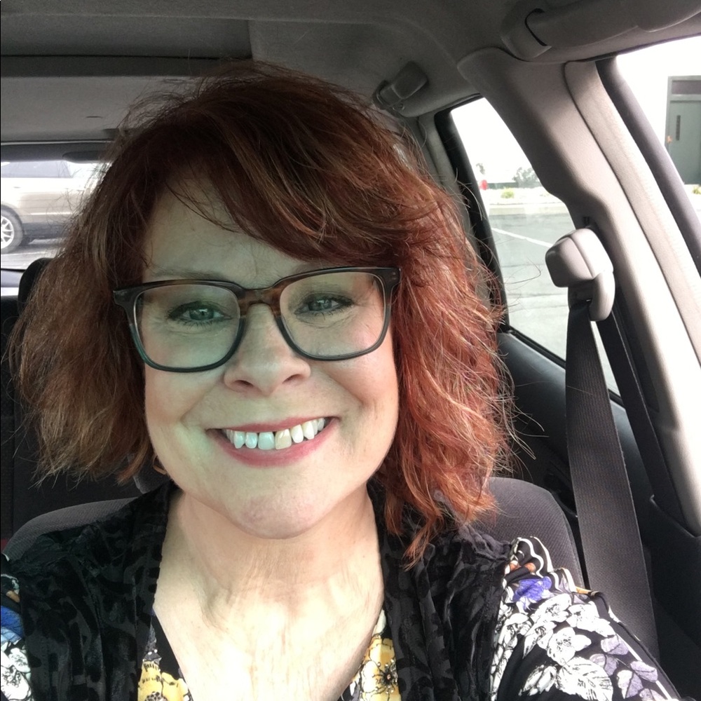 Meet your Posher, Paula